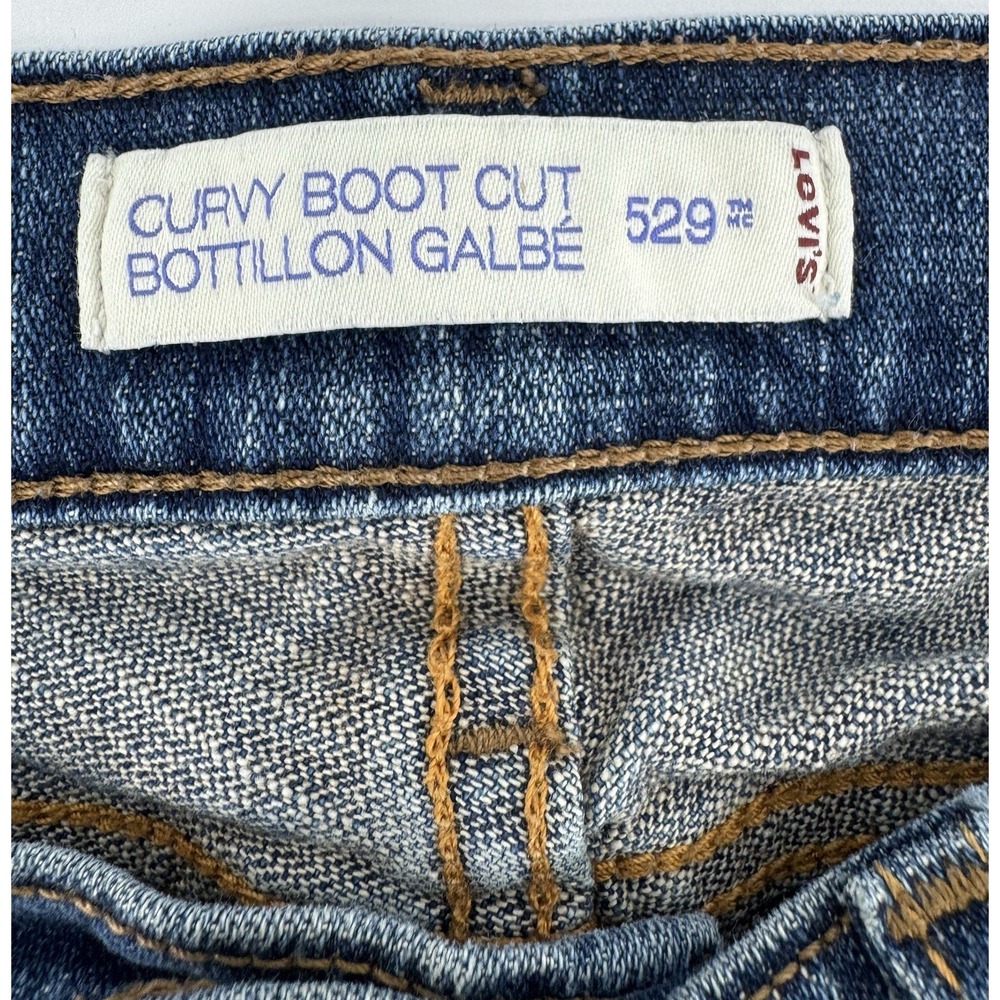 Levi's 529 Women's High Rise Cut Off Blue Denim Shorts Distressed Size 29 / 30W - Picture 5 of 10